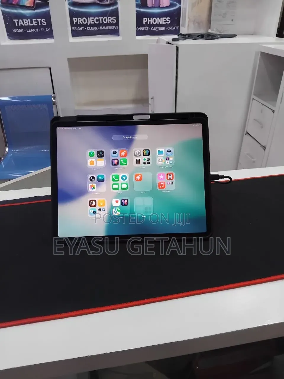 New Apple iPad Pro 12.9 (2020) 1 TB