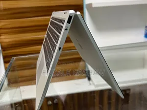 New Laptop HP EliteBook x360 1040 G7 16GB Intel Core i7 SSD 512GB