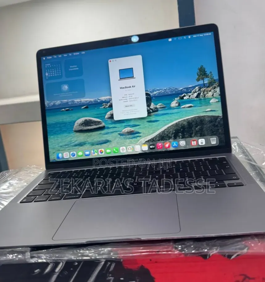 New Laptop Apple MacBook Air 2018 8GB Intel Core i5 SSD 128GB