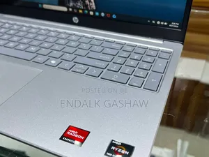 New Laptop HP Stream Notebook 8GB AMD Ryzen 5 SSD 512GB
