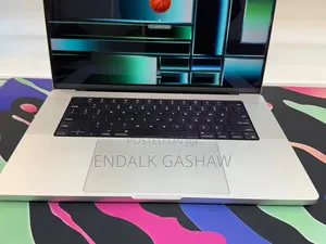 New Laptop Apple MacBook Pro 2021 M1 16GB Apple M1 SSD 512GB