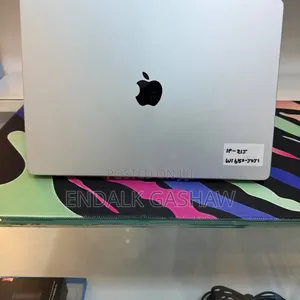 New Laptop Apple MacBook Pro 2021 M1 16GB Apple M1 SSD 512GB