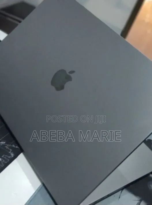 New Laptop Apple MacBook Pro 2021 M1 64GB Apple M1 Max SSD 1T