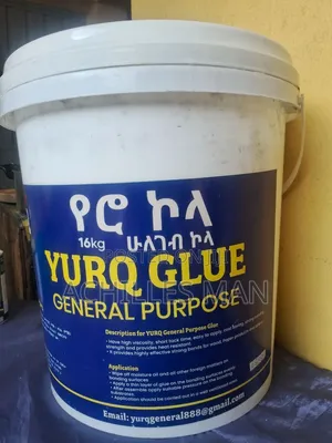 የሮ ኮላ Yuro Glue