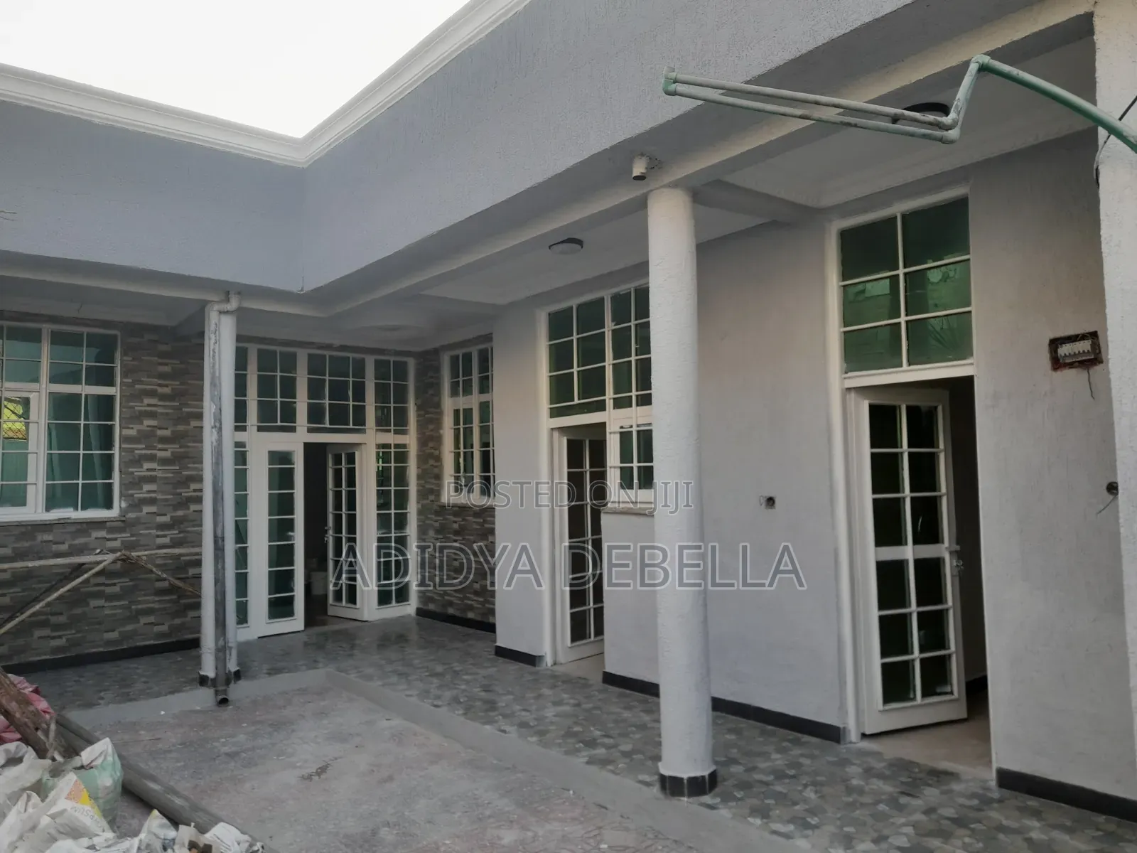 4bdrm House in Gelan, Akaky Kaliti for sale