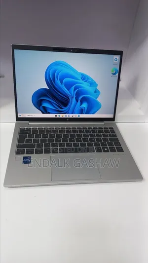 New Laptop HP EliteBook 830 G9 16GB Intel Core i5 SSD 512GB