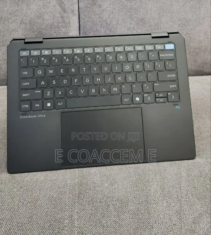 New Laptop HP 16GB Intel Core Ultra 7 SSD 1T