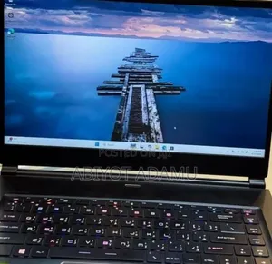 New Laptop MSI GS63 7RD Stealth 8GB Intel Core i7 SSD 512GB
