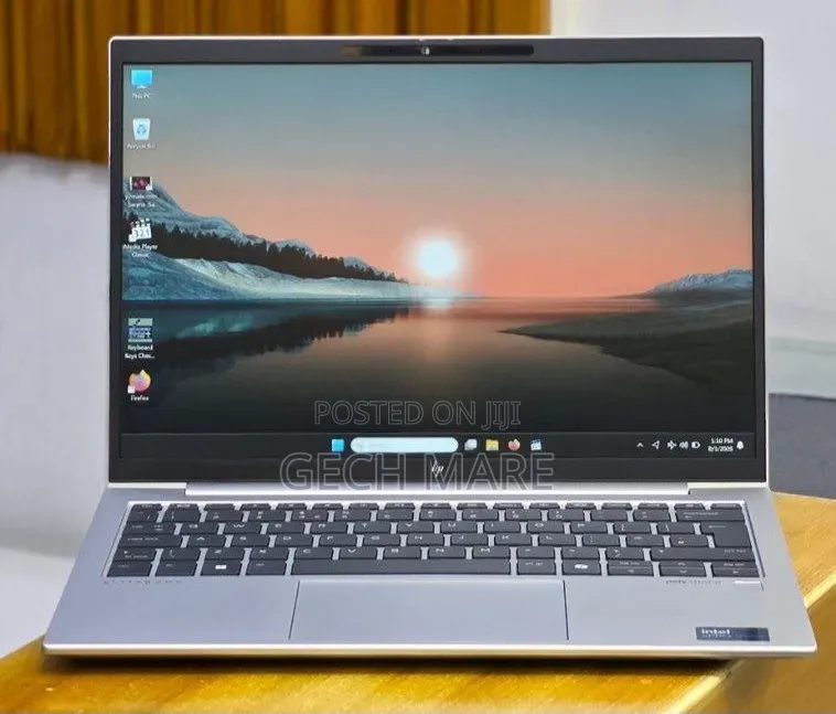 New Laptop HP Elitebook 830 G11 16GB Intel Core Ultra 7 SSD 512GB