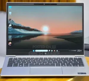 New Laptop HP Elitebook 830 G11 16GB Intel Core Ultra 7 SSD 512GB
