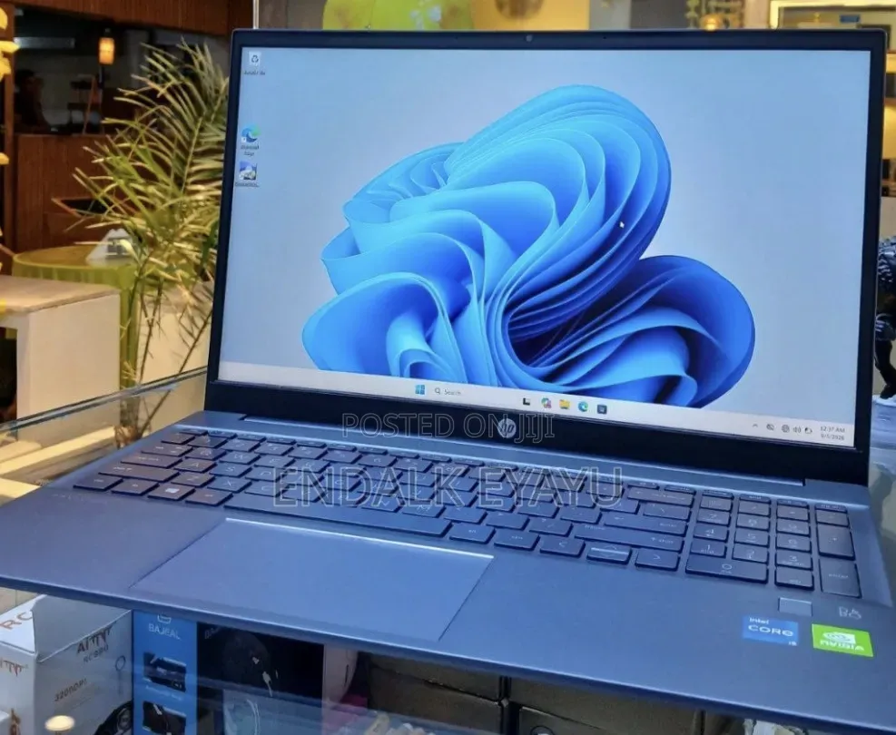 New Laptop HP Pavilion 15 16GB Intel Core i5 SSD 512GB