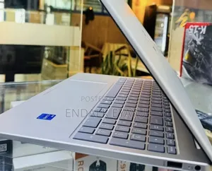 New Laptop HP 16GB Intel Core i5 SSD 512GB
