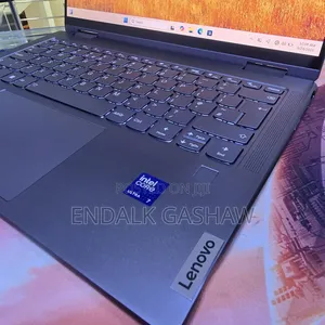New Laptop Lenovo Yoga 7i 16GB Intel Core Ultra 7 SSD 512GB