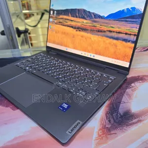 New Laptop Lenovo Yoga 7i 16GB Intel Core Ultra 7 SSD 512GB