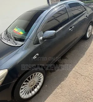 Toyota Yaris 2008 Black