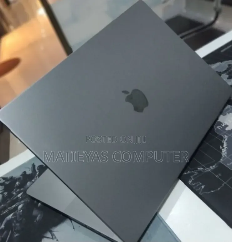 New Laptop Apple MacBook Pro 2021 M1 Max 64GB Apple M1 Max SSD 1T