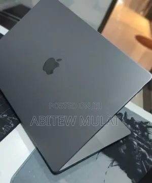 New Laptop Apple MacBook Pro 2021 M1 Max 64GB Apple M1 Max SSD 1T