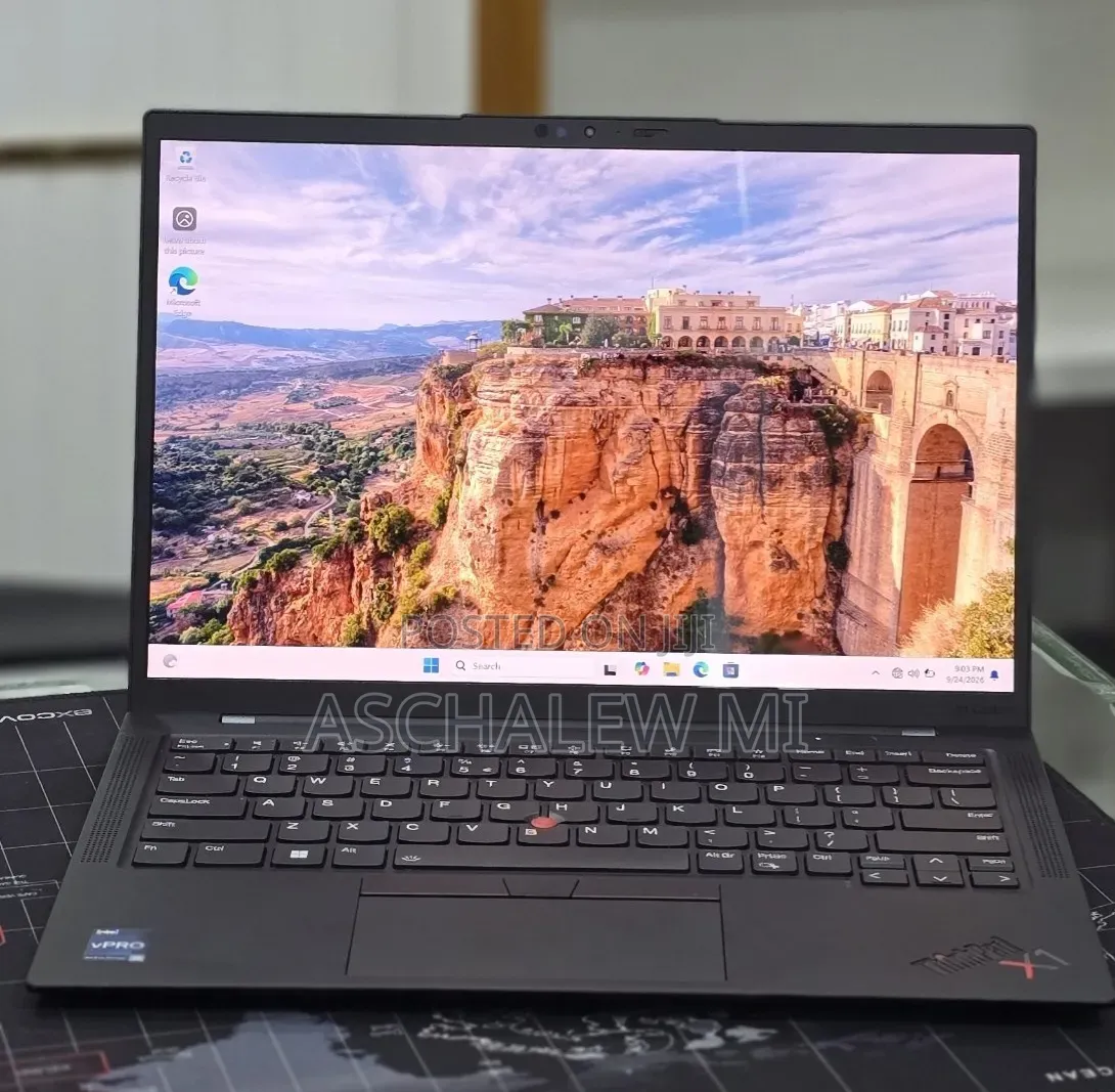 New Laptop Lenovo ThinkPad X1 Carbon 16GB Intel Core i7 SSD 512GB