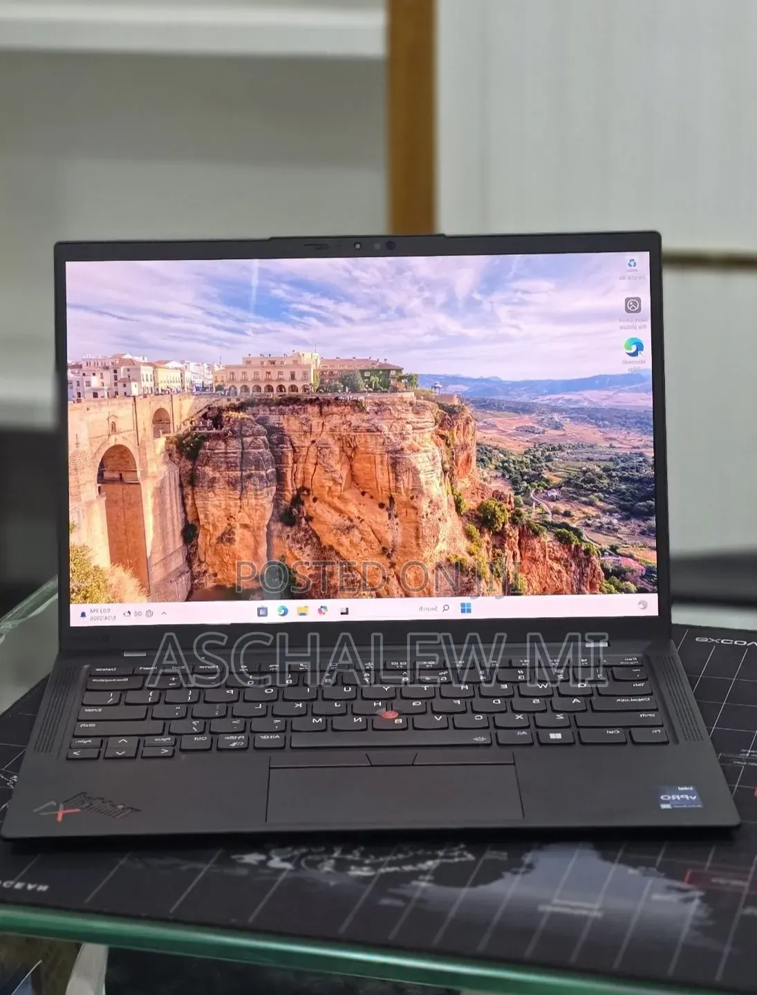 New Laptop Lenovo ThinkPad X1 Carbon 16GB Intel Core i7 SSD 512GB