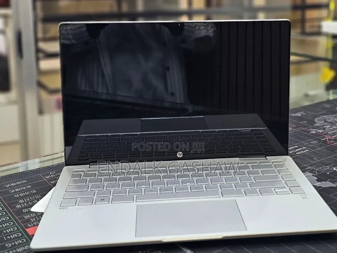 New Laptop HP Pavilion 14 16GB Intel Core i7 SSD 1T