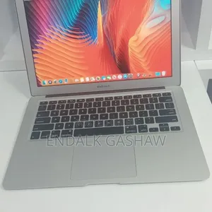 New Laptop Apple MacBook Air 2017 8GB Intel Core i5 SSD 256GB
