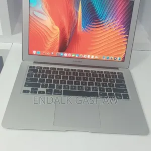 New Laptop Apple MacBook Air 2017 8GB Intel Core i5 SSD 256GB