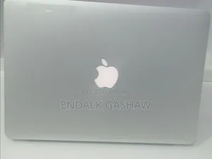New Laptop Apple MacBook Air 2017 8GB Intel Core i5 SSD 256GB