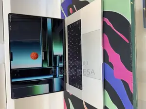 New Laptop Apple MacBook Pro 2021 M1 16GB Apple M1 Pro SSD 512GB