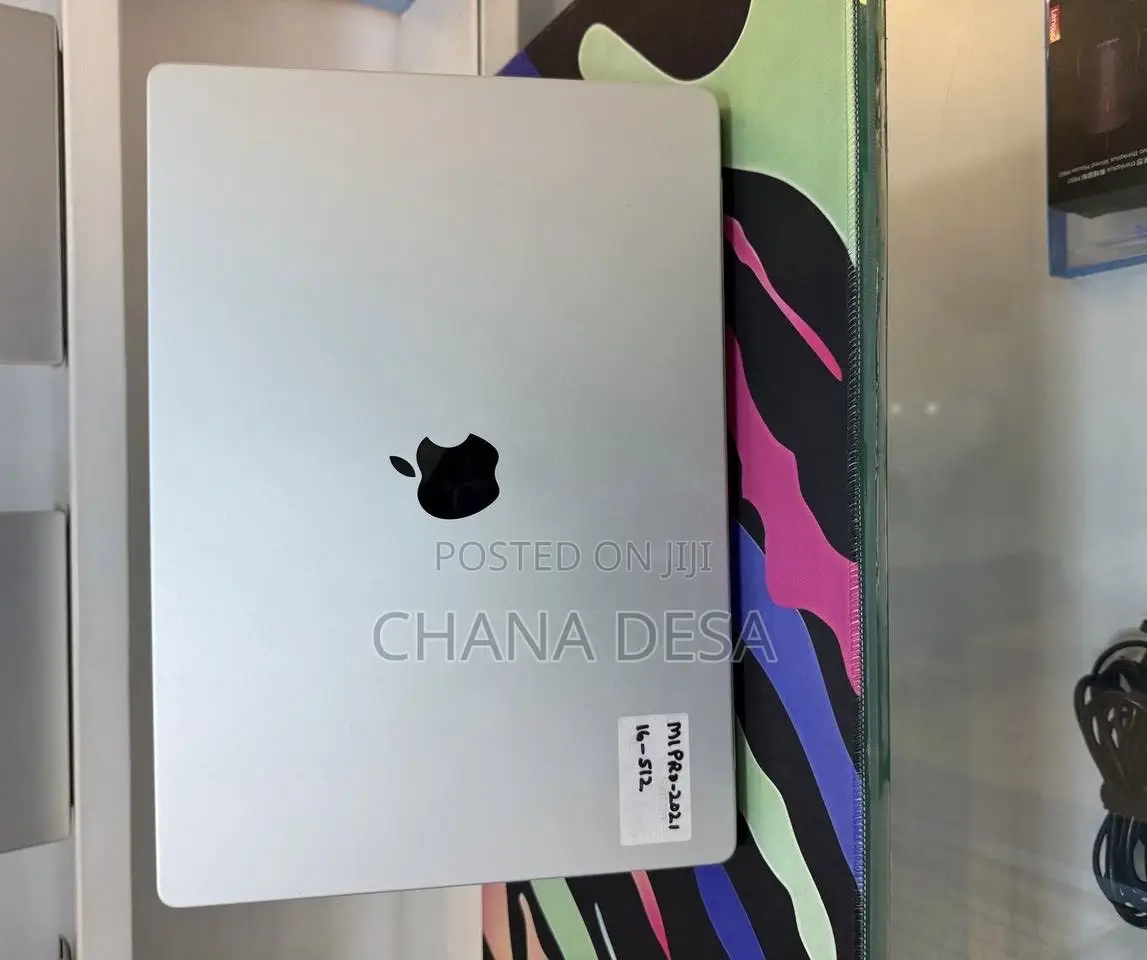 New Laptop Apple MacBook Pro 2021 M1 16GB Apple M1 Pro SSD 512GB