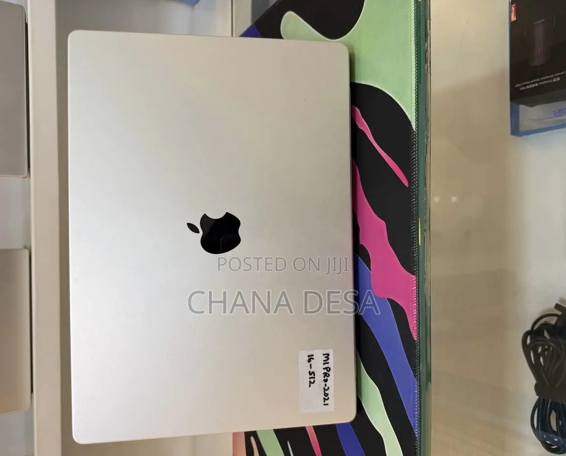 New Laptop Apple MacBook Pro 2021 M1 16GB Apple M1 Pro SSD 512GB