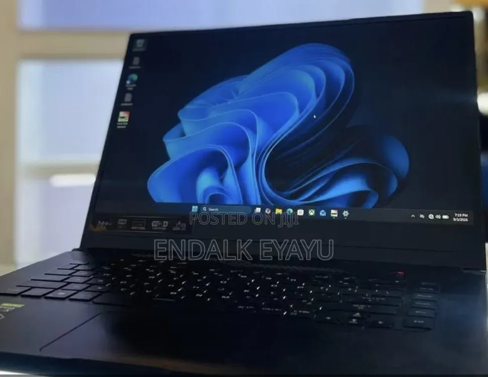 New Laptop Asus ROG Zephyrus G15 16GB AMD Ryzen 7 SSD 512GB