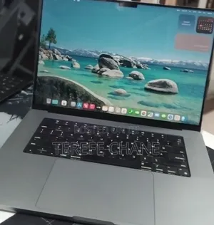 New Laptop Apple MacBook Pro 2021 M1 Max 64GB Apple M1 Pro SSD 1T