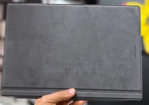 New Laptop Microsoft Surface 16GB Intel Core i5 SSD 512GB