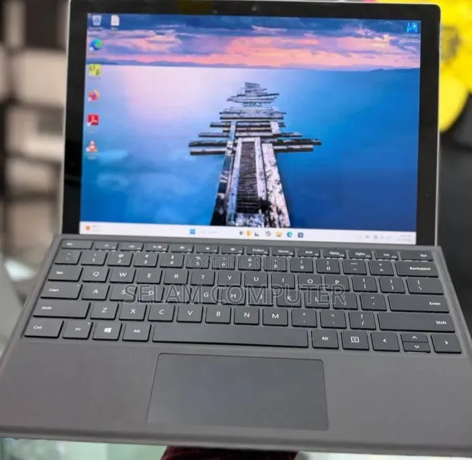 New Laptop Microsoft Surface 16GB Intel Core i5 SSD 512GB