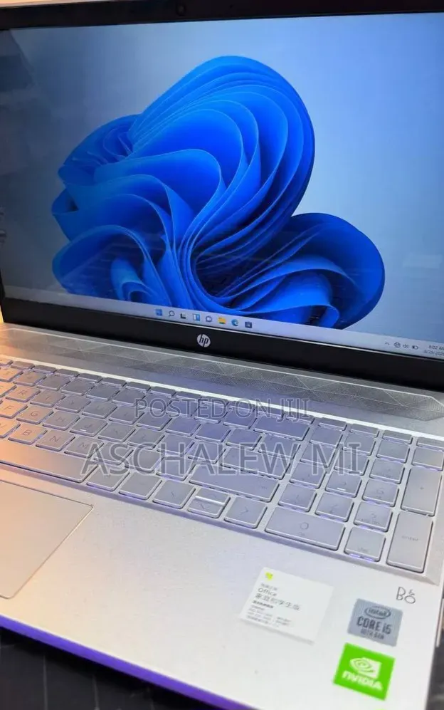 New Laptop HP Pavilion 15 16GB Intel Core i5 SSD 512GB