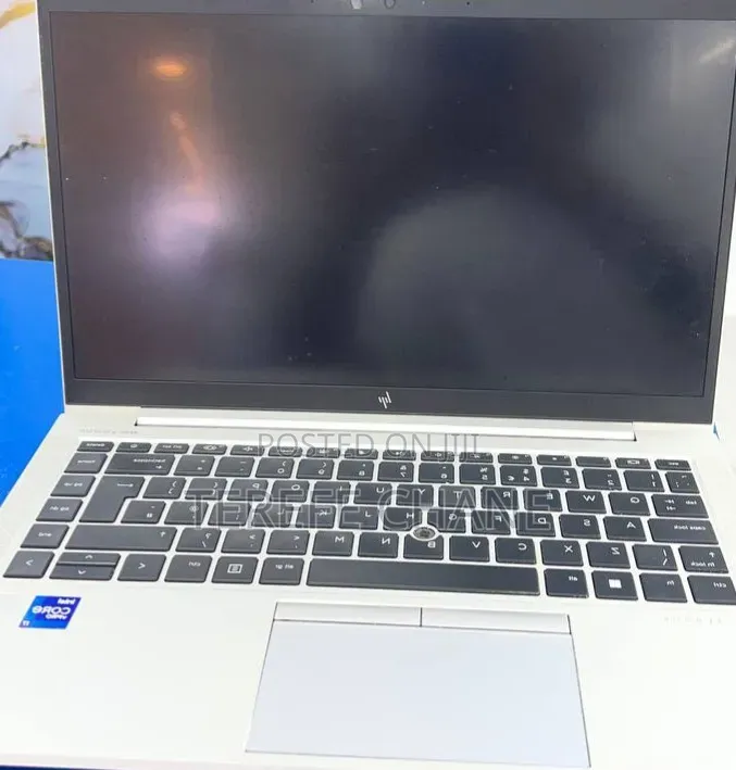 New Laptop HP EliteBook 840 G8 16GB Intel Core i7 SSD 512GB