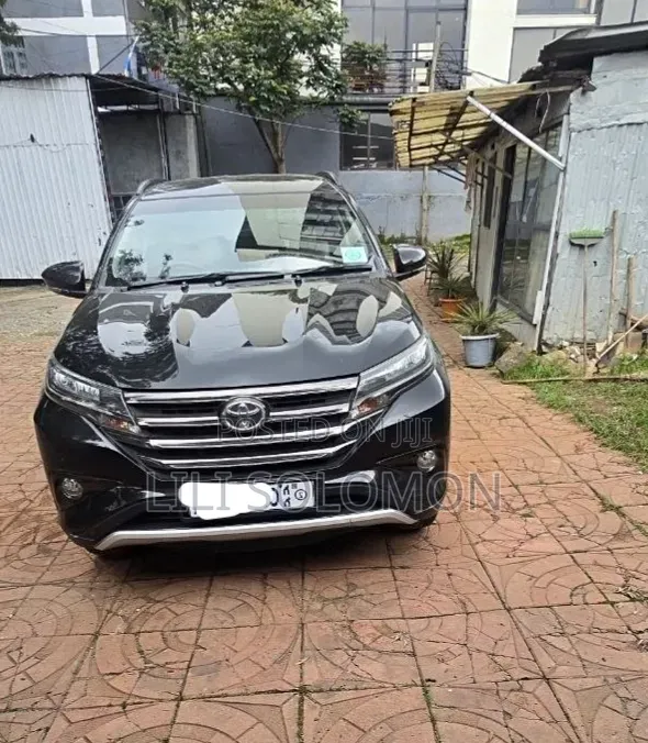Toyota Rush 2022 Black