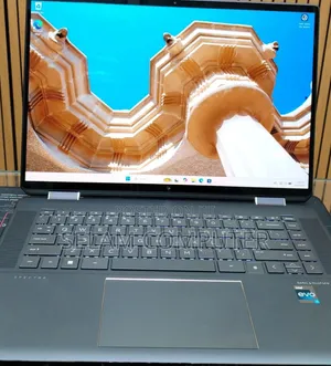 New Laptop HP Spectre 16GB Intel Core i7 SSD 512GB