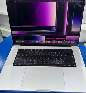 New Laptop Apple MacBook Pro 2020 M1 16GB Apple M1 Pro SSD 512GB