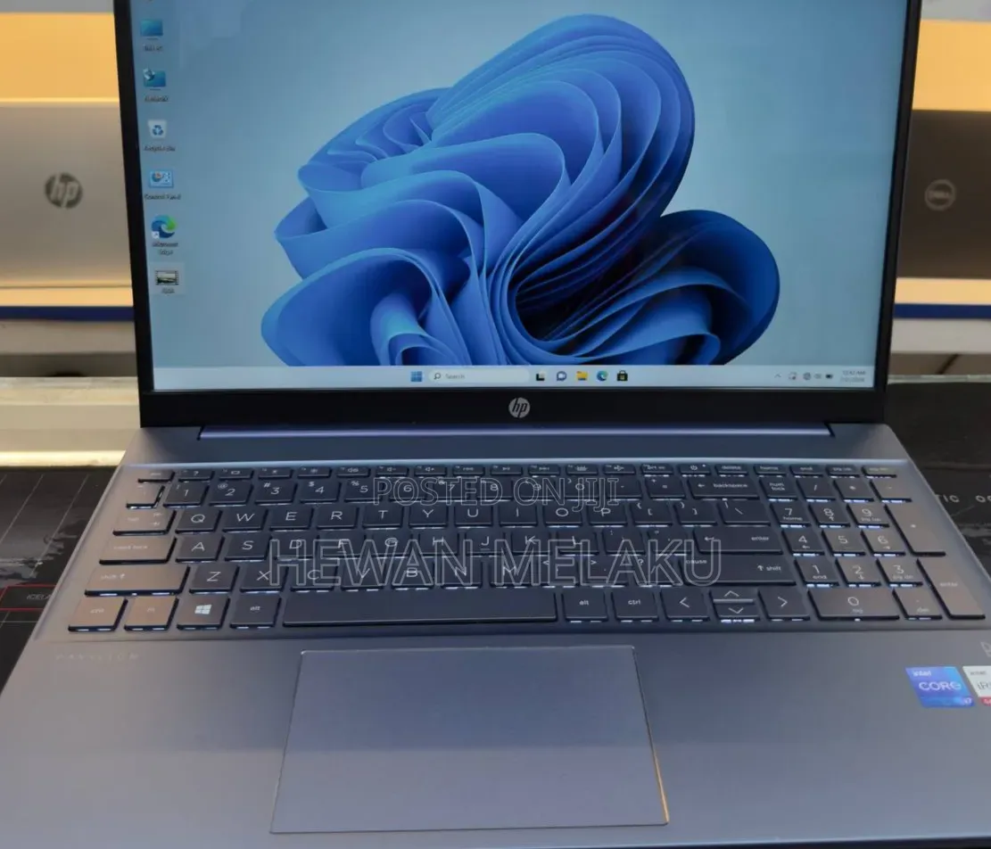 New Laptop HP Pavilion 15 16GB Intel Core i7 SSD 512GB