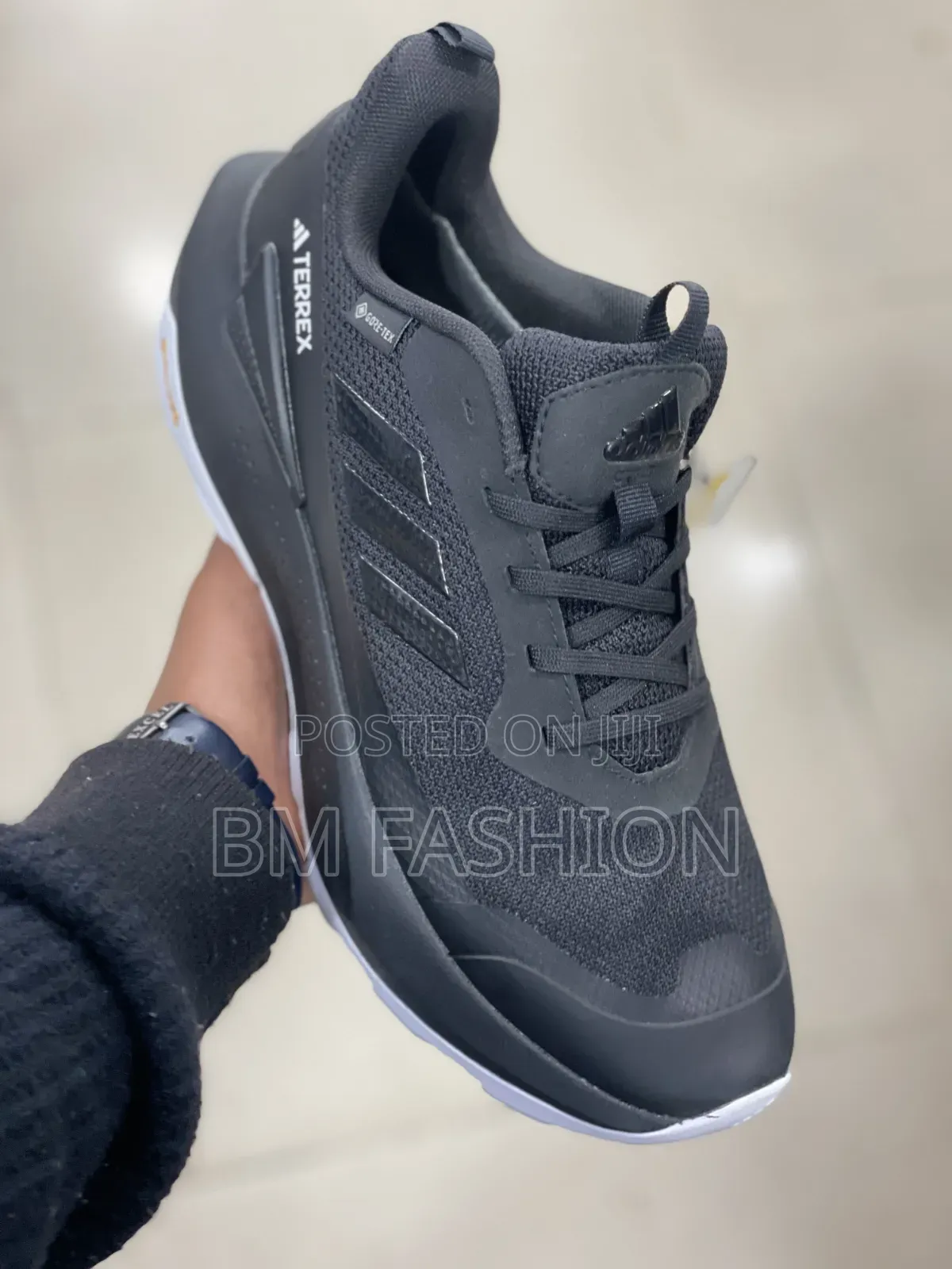 Men’s Adidas Terrex Black Trail Sneakers – Rugged Outdoor Casual Shoes