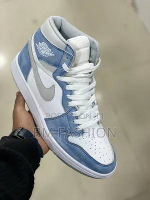 Men’s Air Jordan Blue White High-Top Sneakers – Stylish Streetwear