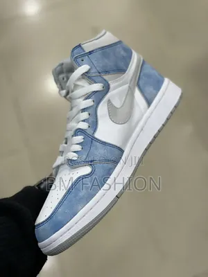 Men’s Air Jordan Blue White High-Top Sneakers – Stylish Streetwear