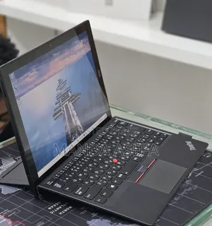 New Laptop Lenovo 8GB Intel Core i5 SSD 256GB