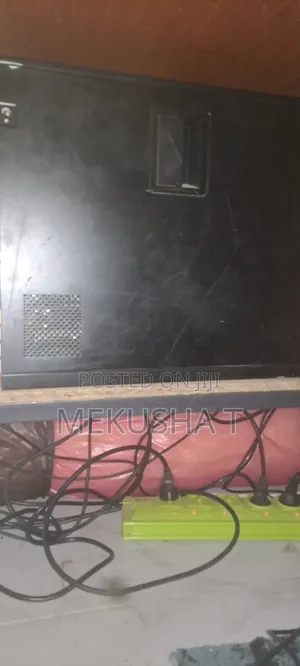 Desktop Computer Dell OptiPlex 9020 20GB Intel Core i7 HDD 512GB
