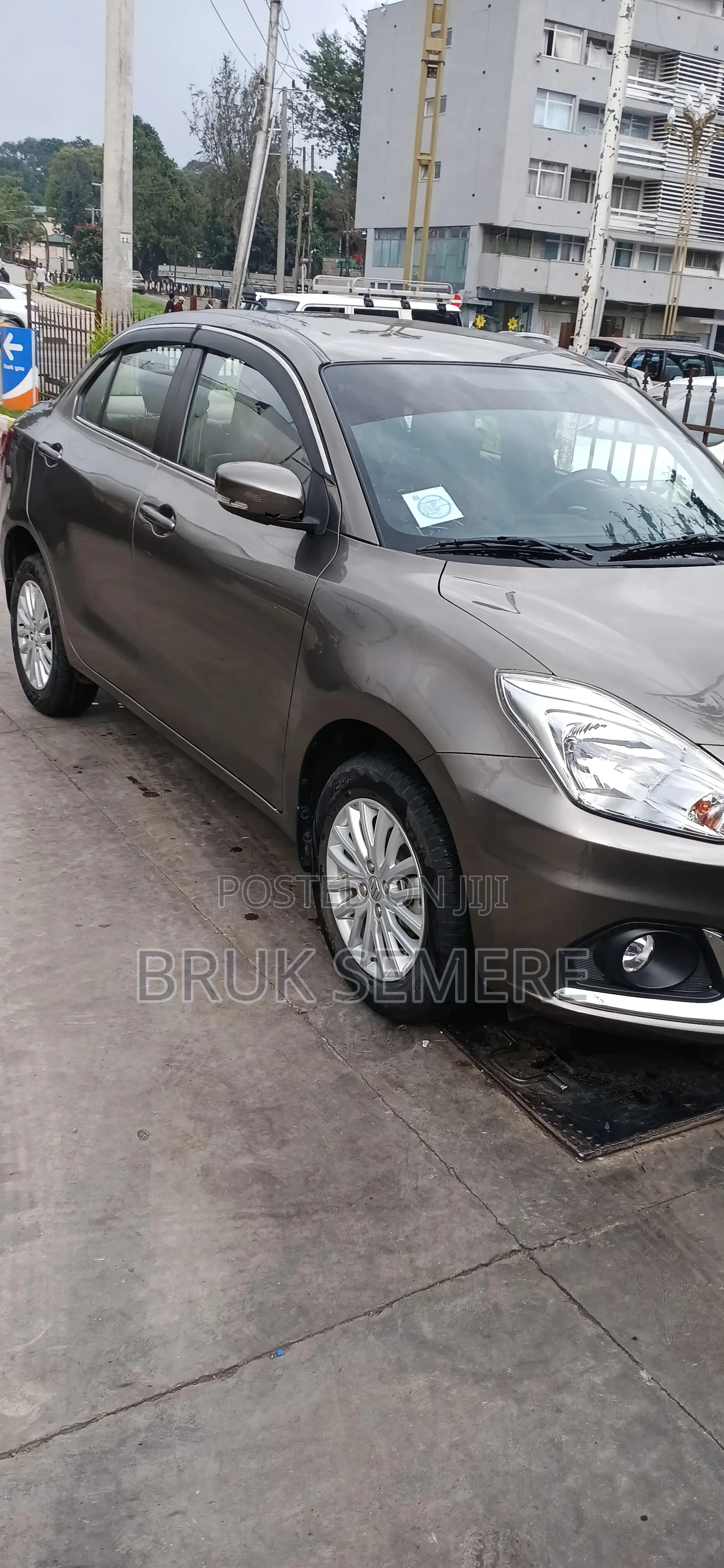 Suzuki Dzire 2022 Gray