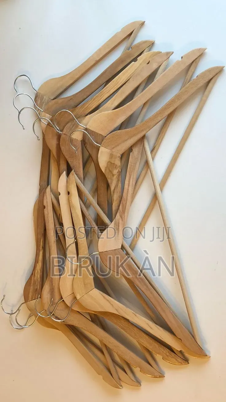 Clip Non Clip Hangers