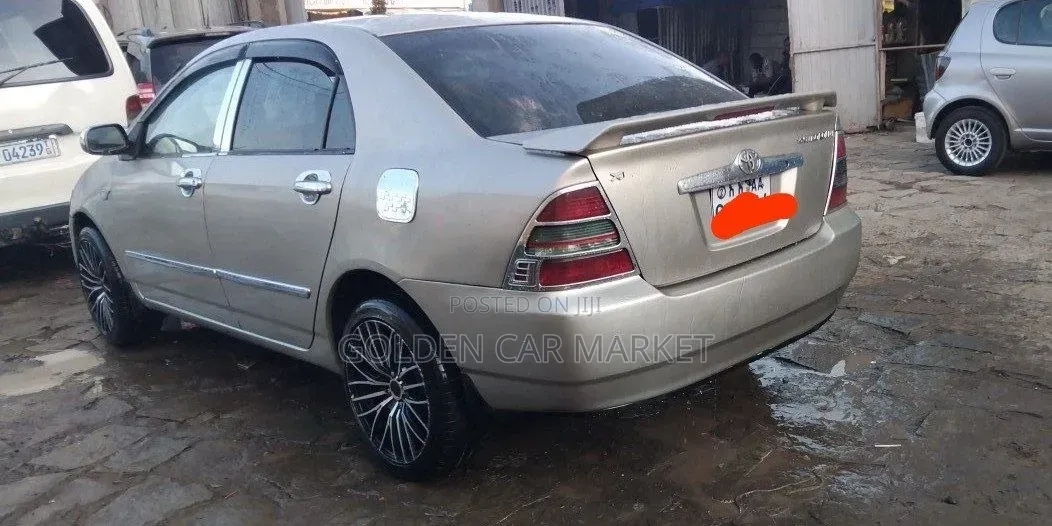 Toyota Corolla 2004 Silver