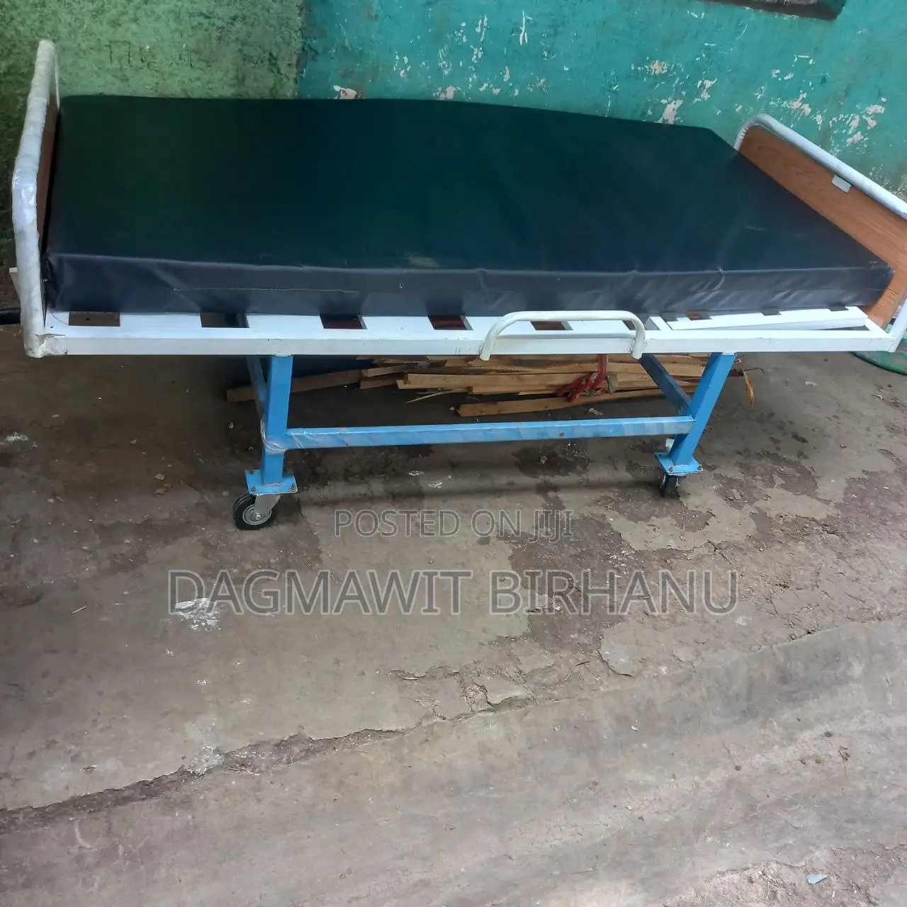 Manual Hospital/Patient Bed