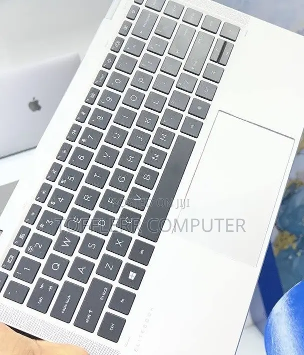 New Laptop HP EliteBook 840 16GB Intel Core i7 SSD 512GB
